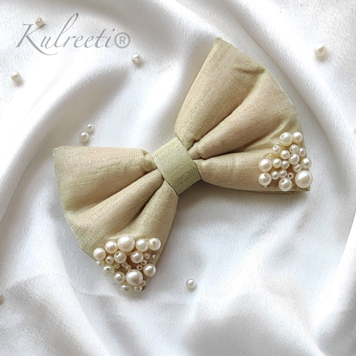 SATIN WITH PEARL DETAILING HAIR BOW ACCESSORY