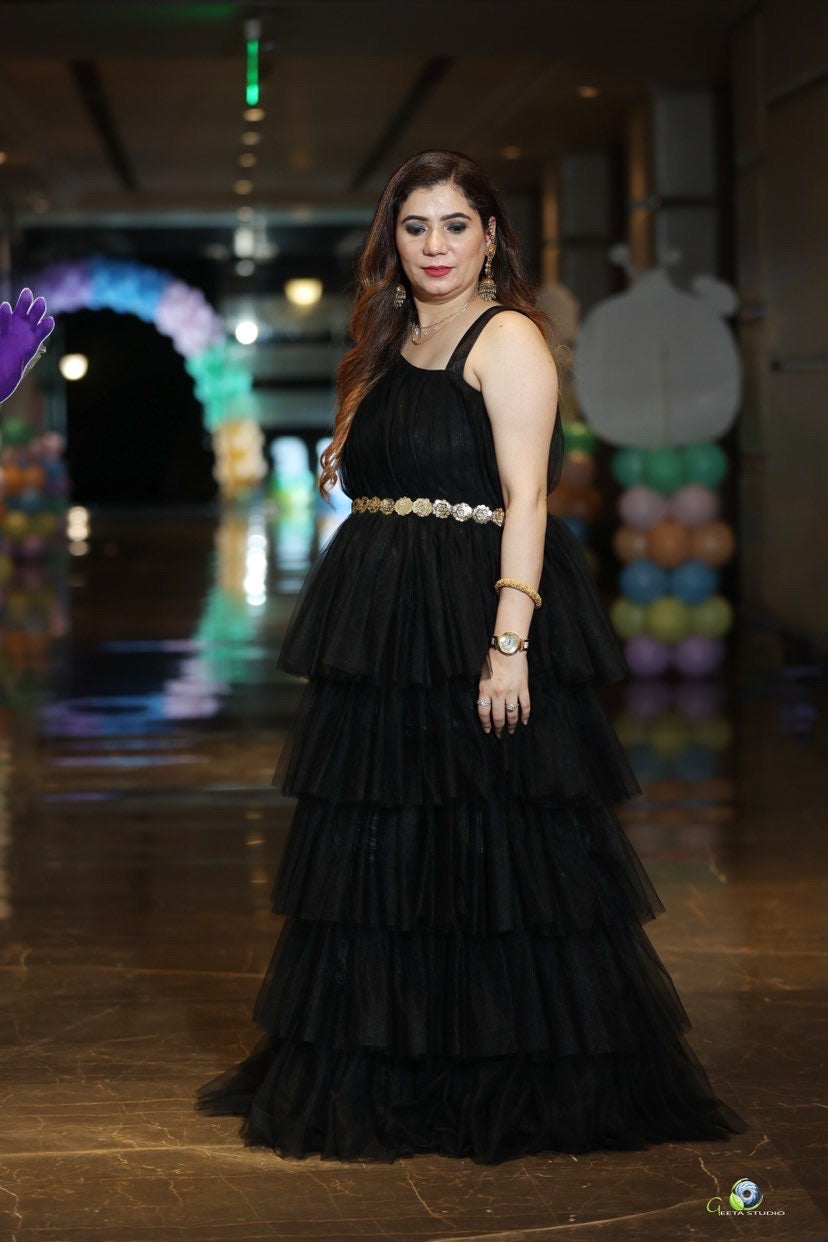 Black Gown For Mother Or Dress For Daughter (1 Pc)