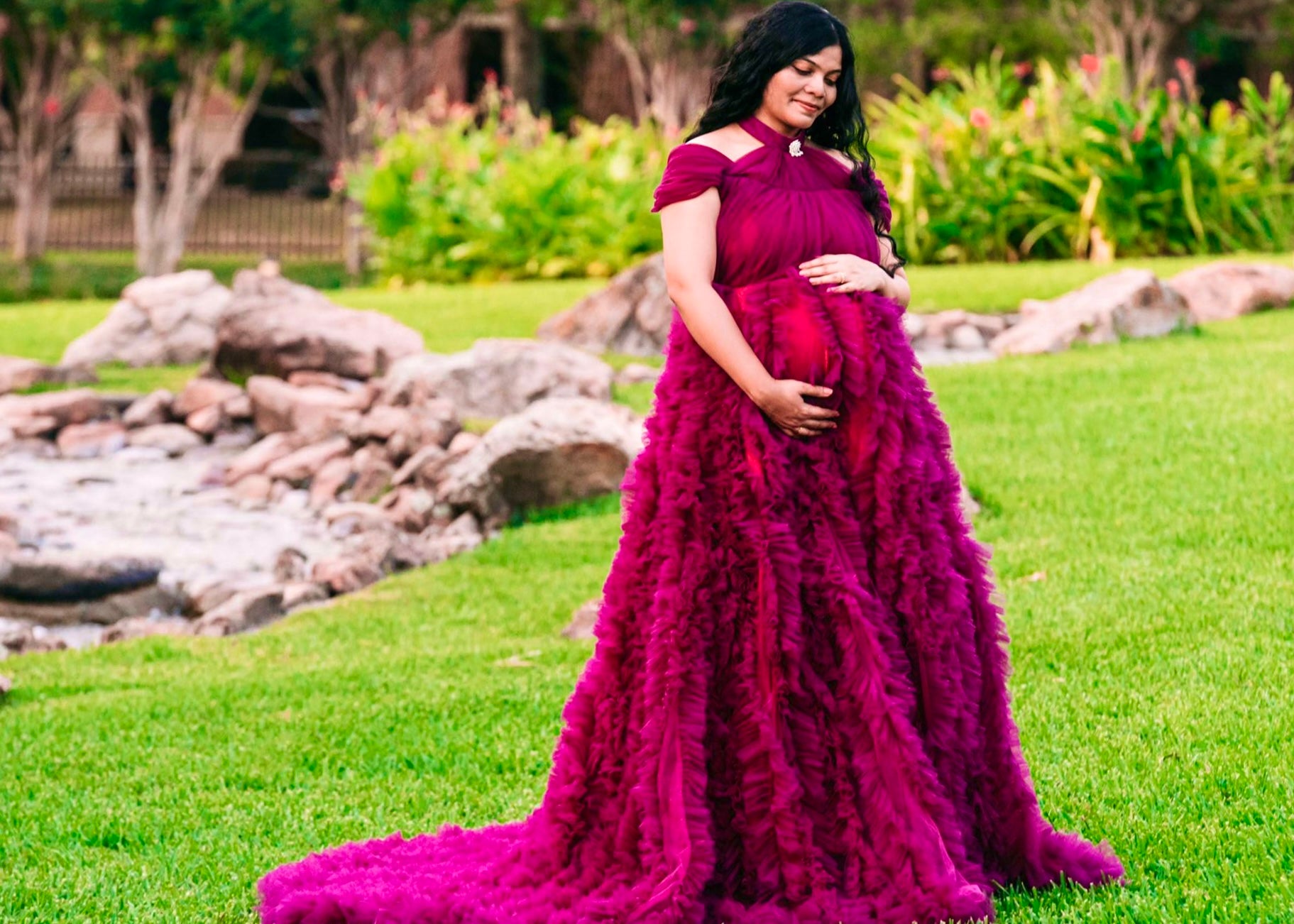 PINK TRAIL PRE WEDDING PHOTOSHOOT DRESS FOR RENT - We Dress